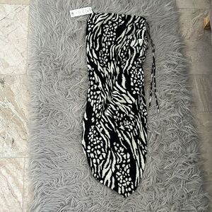 Veronica beard Ari skirt size 0 new with tags